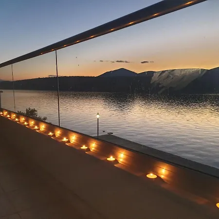 House In Itea-delphi