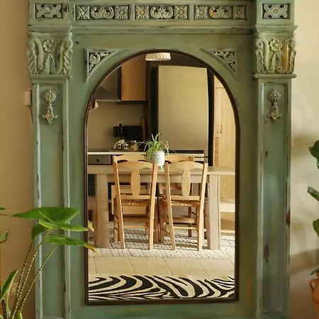 House In Itea-delphi * Itea