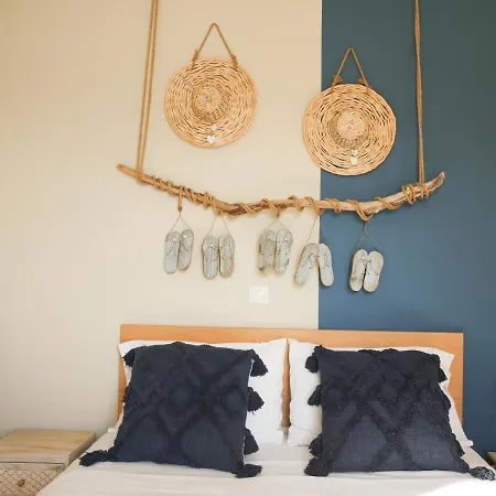 House In Itea-delphi *